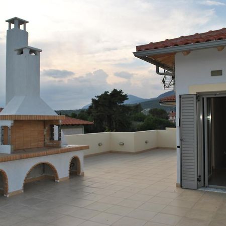 Artemis - Marina Apartments Evia Ngoại thất bức ảnh