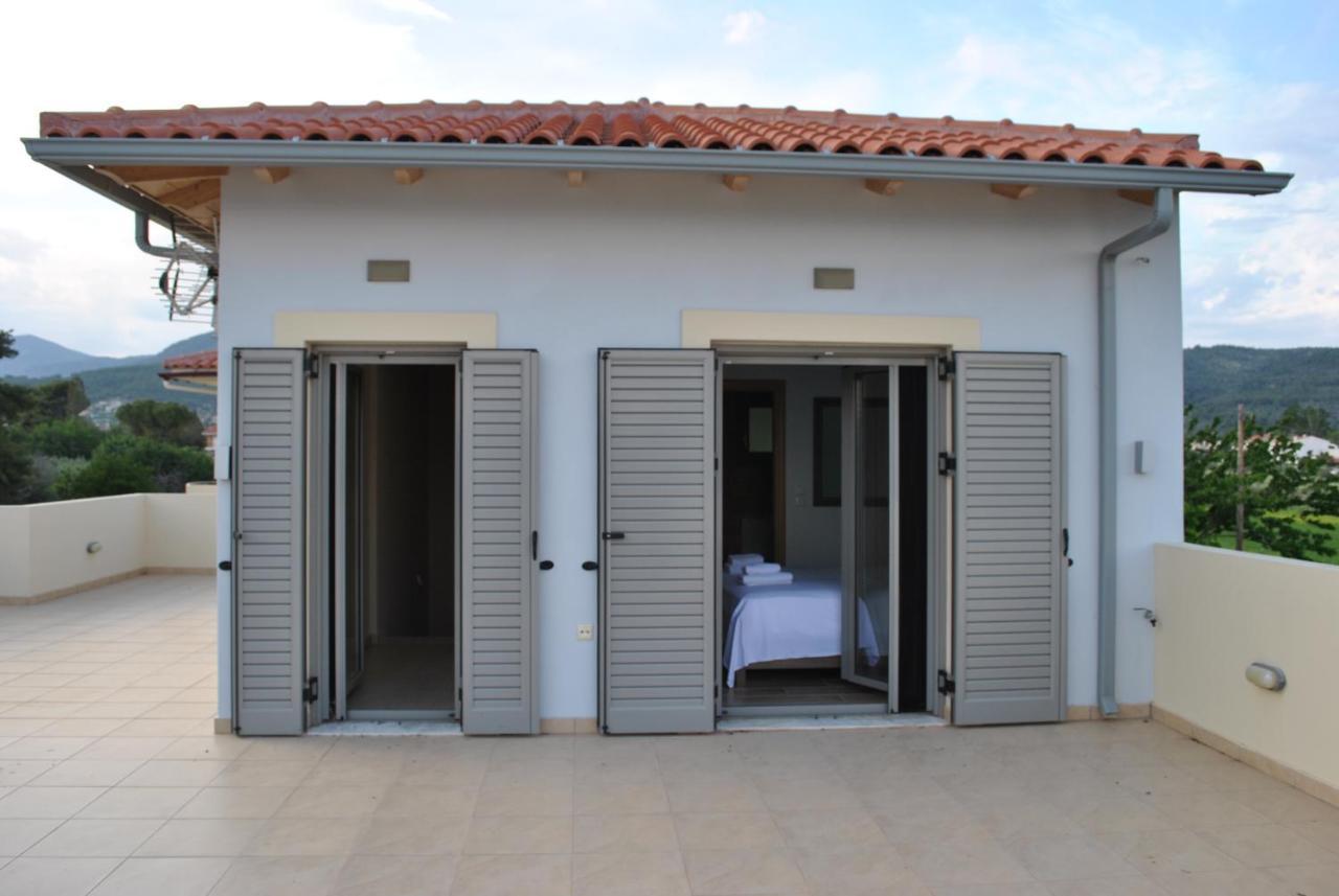 Artemis - Marina Apartments Evia Ngoại thất bức ảnh