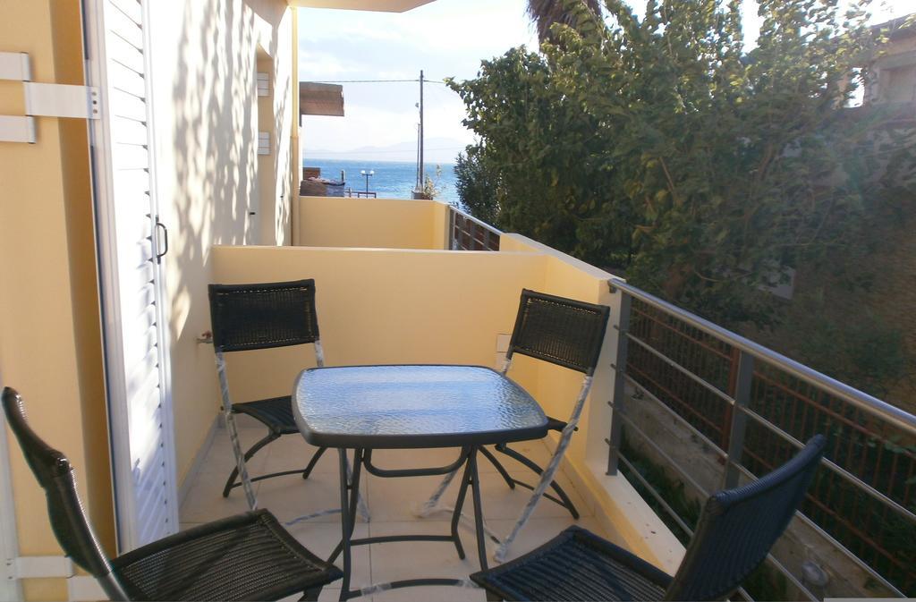 Artemis - Marina Apartments Evia Phòng bức ảnh