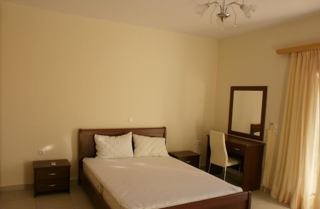 Artemis - Marina Apartments Evia Phòng bức ảnh